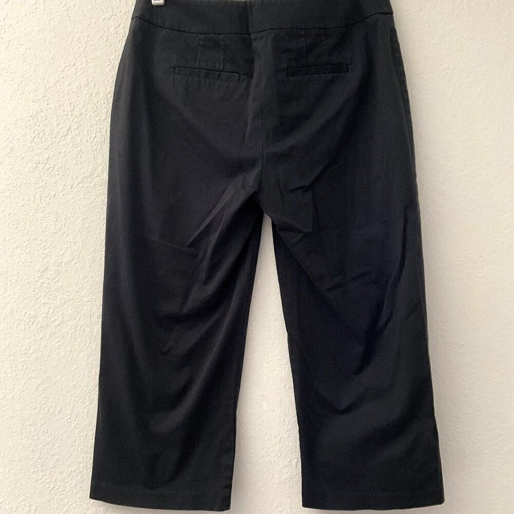 Croft & Barrow Black Petite Stretch Capri Pants Size 10P - Picture 4 of 9